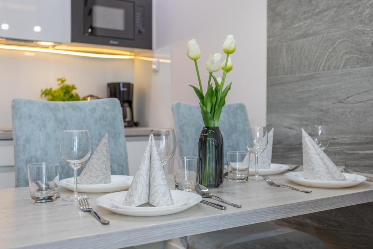 Ambria Apartments Ulanska ชวีโนวิชแจ ภายนอก รูปภาพ
