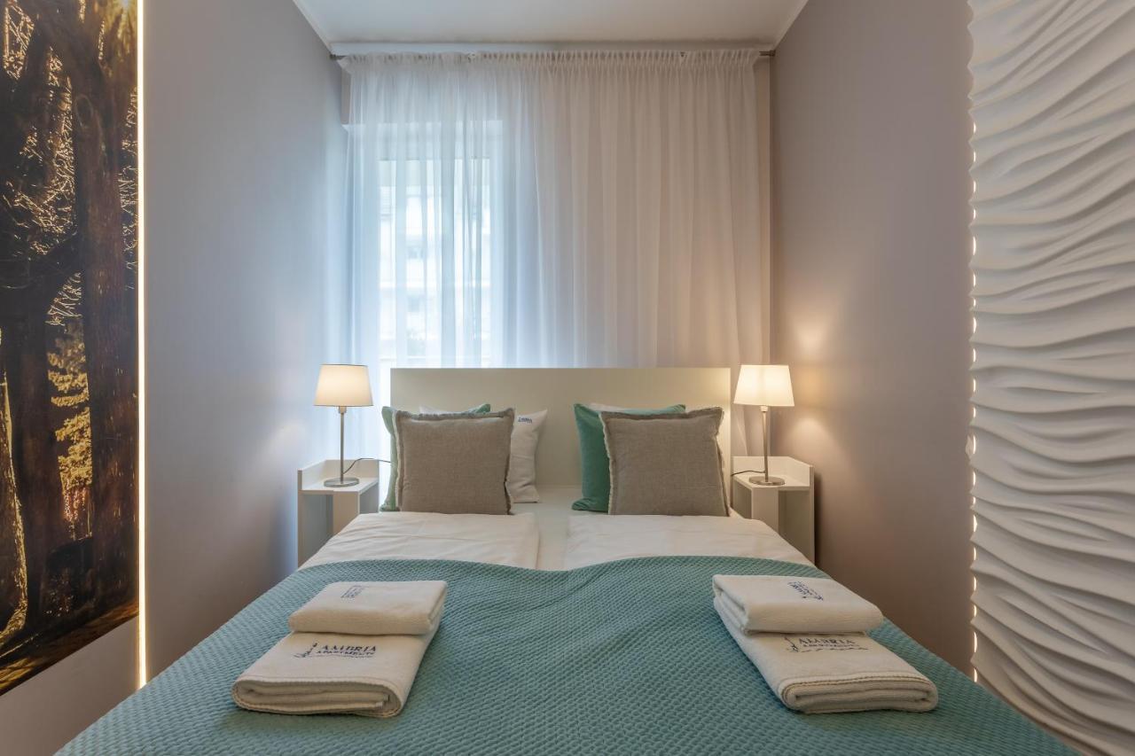 Ambria Apartments Ulanska ชวีโนวิชแจ ภายนอก รูปภาพ